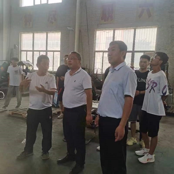 洛陽(yáng)理工學(xué)院智能制造學(xué)院到我廠參觀學(xué)習(xí)